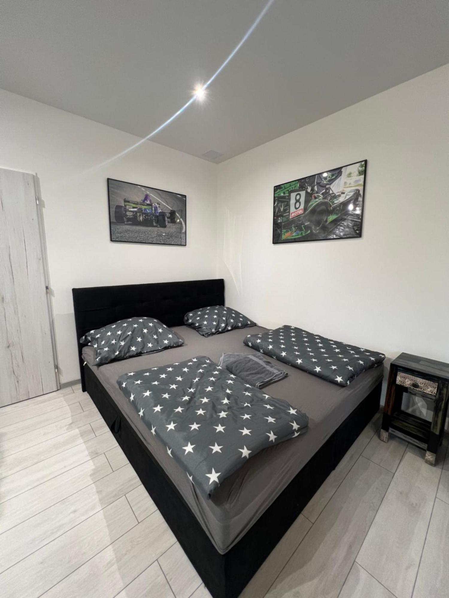 Apartmany Piskovna Assen Οστράβα Εξωτερικό φωτογραφία